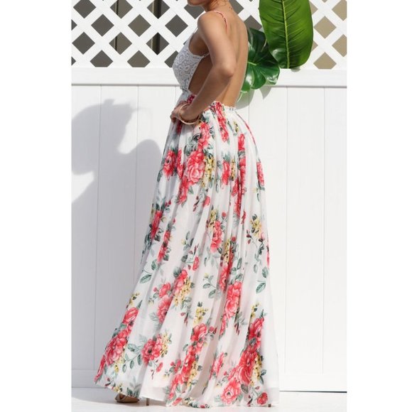 Floral Crochet Lace Open Back Boho Maxi Dress - Picture 3 of 6